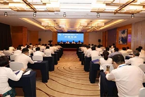 Xi'an App-Chem Bio (Tech) ging naar Guangzhou voor studie en uitwisseling